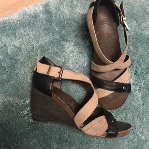 OTBT leather wedge sandals-Dillard’s